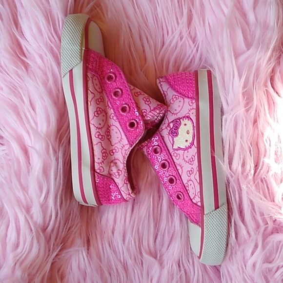 Hello Kitty Sanrio Little Girls Sneakers. Pinks & White. Sz 6M - Picture 6 of 11